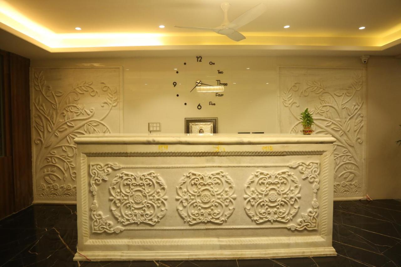 Hotel Westend Udaipur Extérieur photo